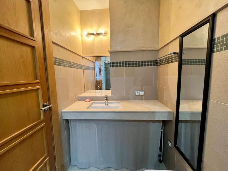 Apartamento Sierpes-Azofaifo Sevilla Kültér fotó